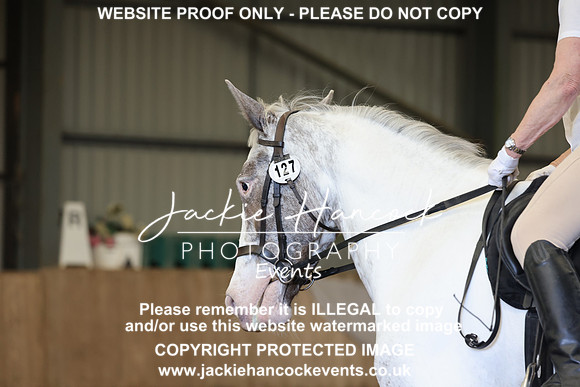 R5JH1556