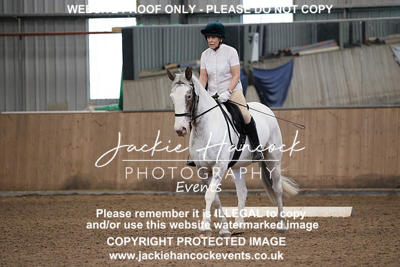 R5JH1524