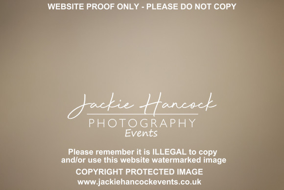 R5JH3810
