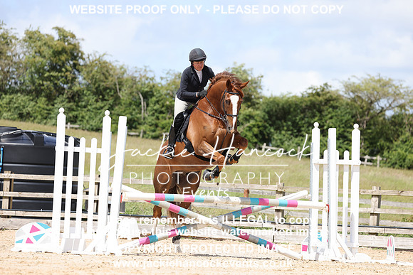 R5JH1884