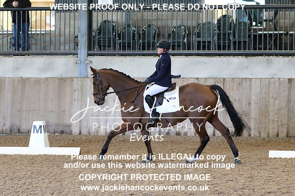 6V7A2339