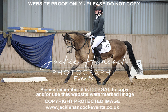 R5JH1069