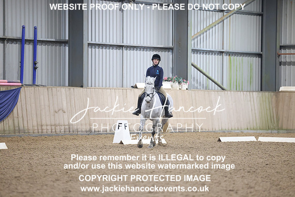 R5JH1821