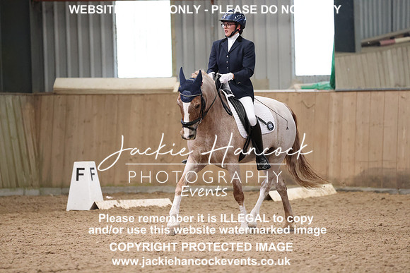 R5JH6547