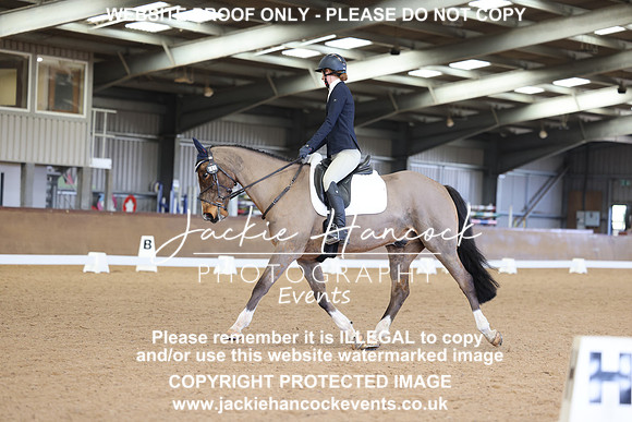 R5JH3783